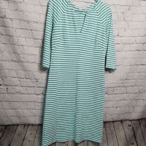Lesley Evers women's Striped Aqua/white dress size small VNeck 3/4 sleeve EUC